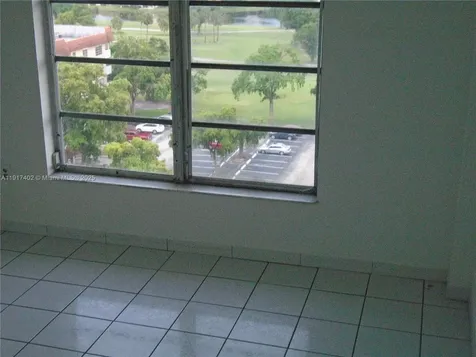 4174 Inverrary Drive Lauderhill FL 33319