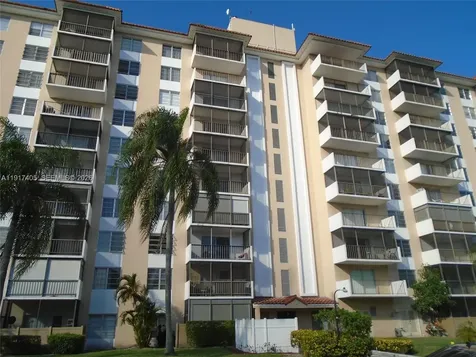 4174 Inverrary Drive Lauderhill FL 33319