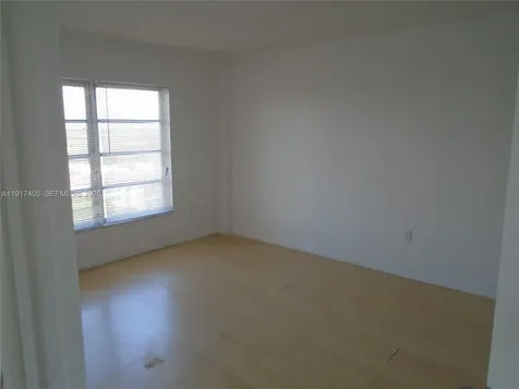 4174 Inverrary Drive Lauderhill FL 33319