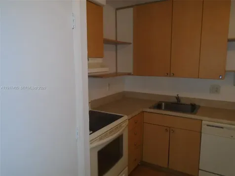 4174 Inverrary Drive Lauderhill FL 33319