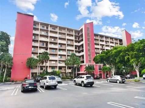 2202 S Cypress Bend Drive Pompano Beach FL 33069