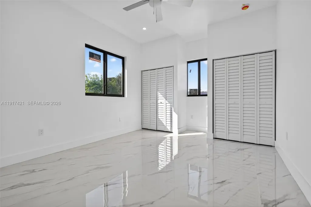 2250 NW 7th Court Fort Lauderdale FL 33311