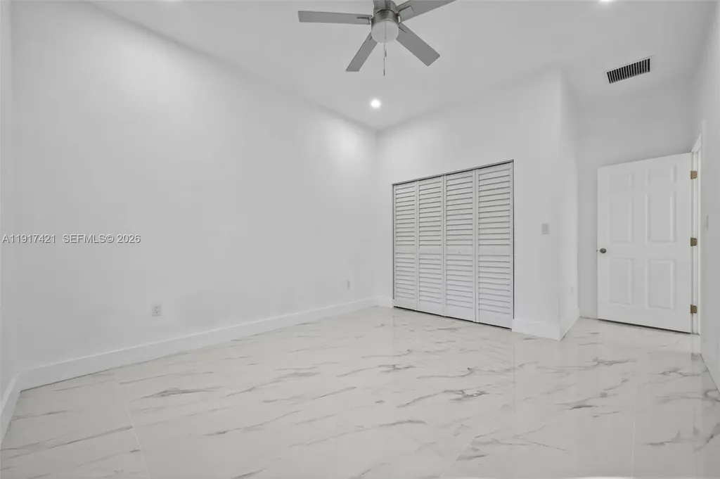 2250 NW 7th Court Fort Lauderdale FL 33311