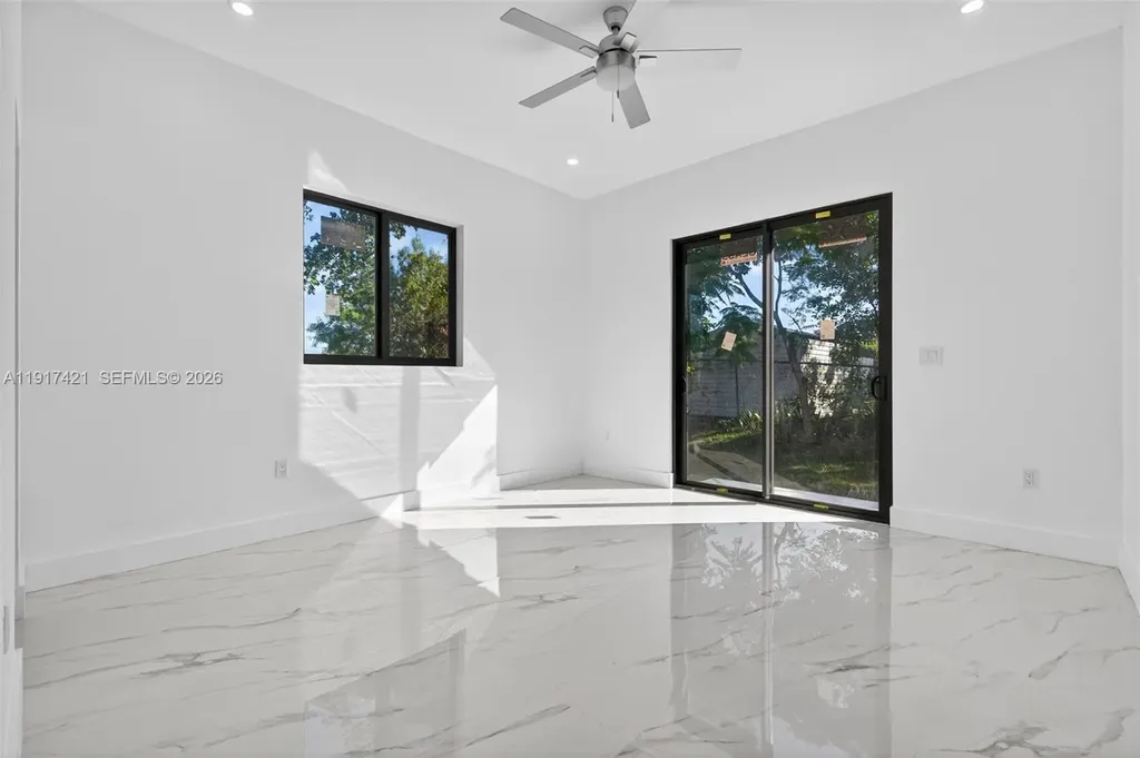 2250 NW 7th Court Fort Lauderdale FL 33311
