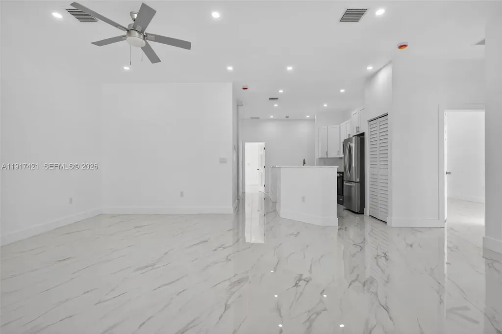 2250 NW 7th Court Fort Lauderdale FL 33311