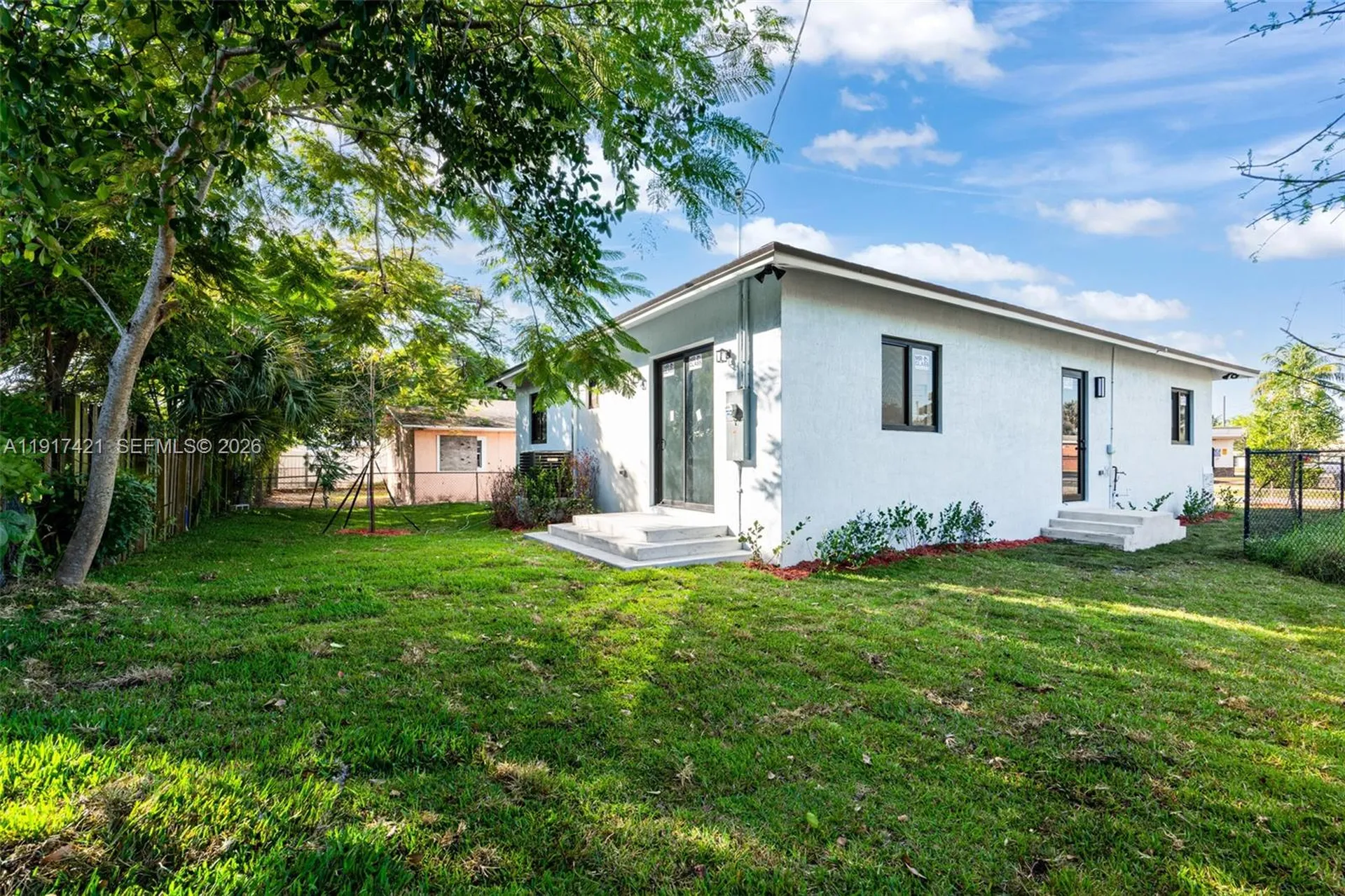 2250 NW 7th Court Fort Lauderdale FL 33311