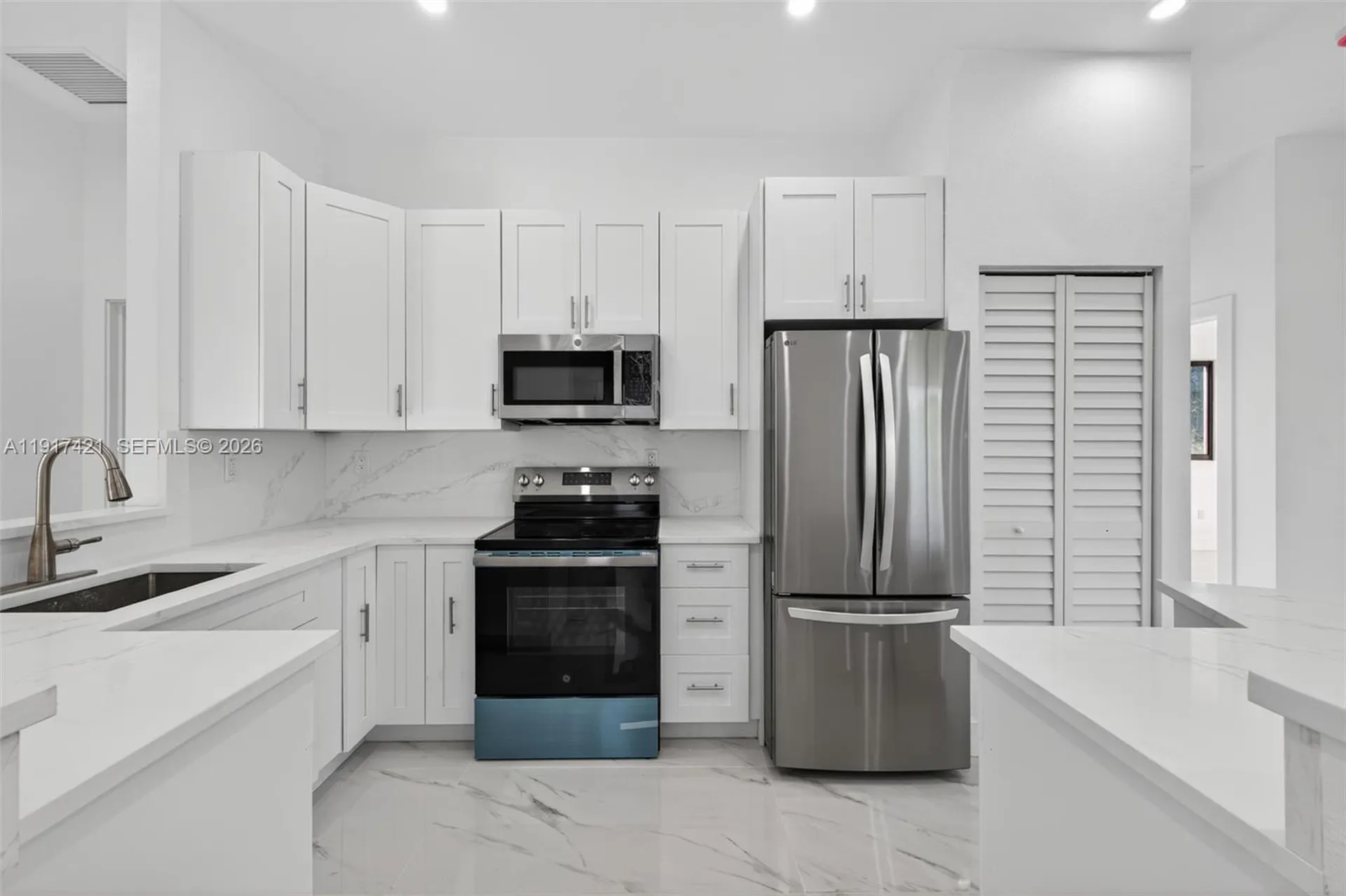2250 NW 7th Court Fort Lauderdale FL 33311