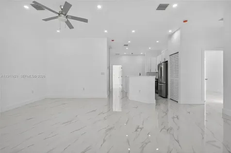 2250 NW 7th Court Fort Lauderdale FL 33311