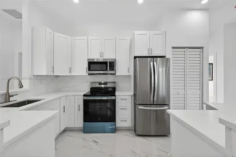 2250 NW 7th Court Fort Lauderdale FL 33311