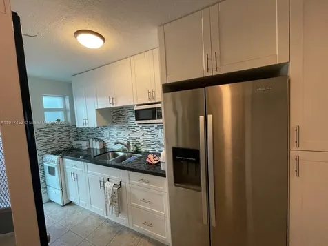 6490 Collins Avenue Miami Beach FL 33141
