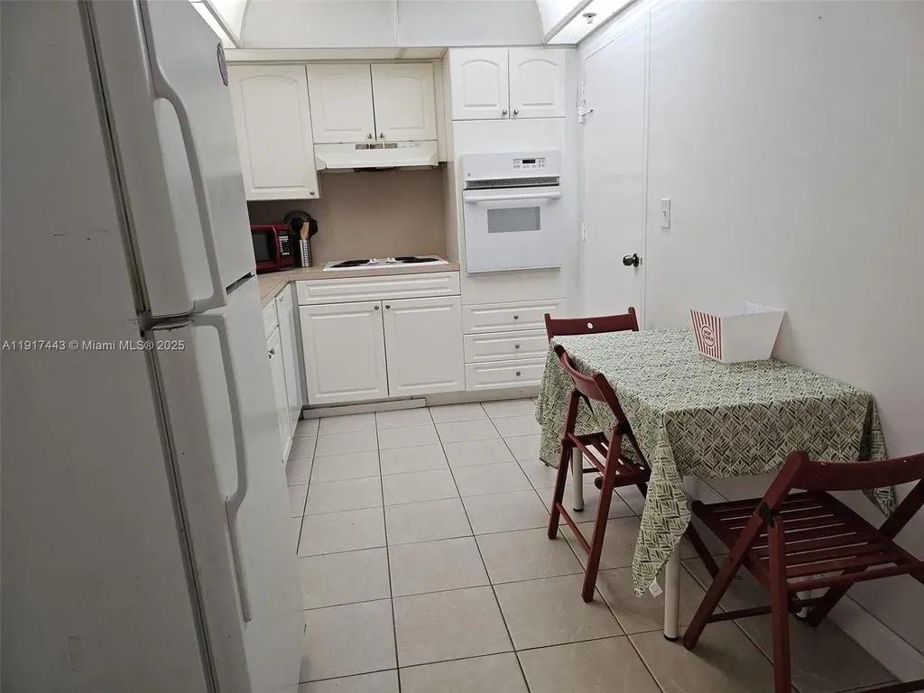 4001 S Ocean Drive Hollywood FL 33019