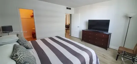 4001 S Ocean Drive Hollywood FL 33019