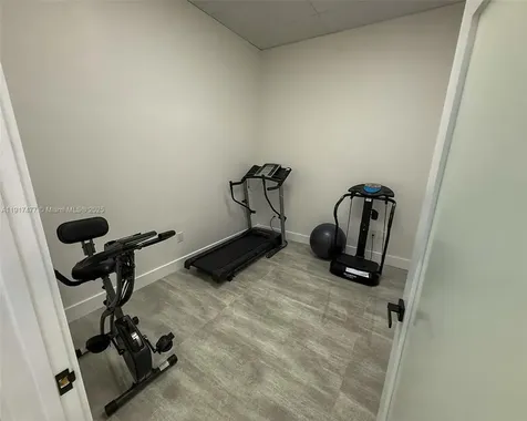9447 SW 56th Street Miami FL 33165
