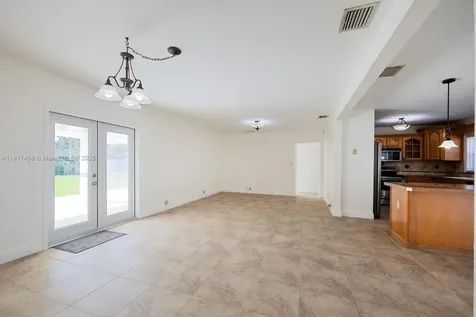 524 NW 14th Street Homestead FL 33030