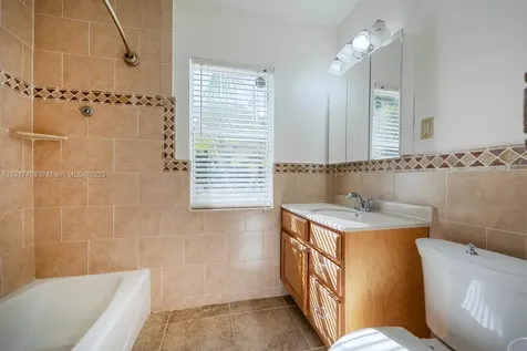 524 NW 14th Street Homestead FL 33030
