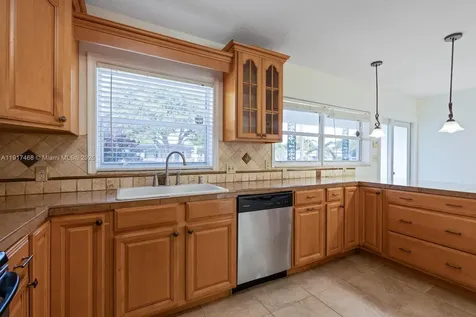 524 NW 14th Street Homestead FL 33030