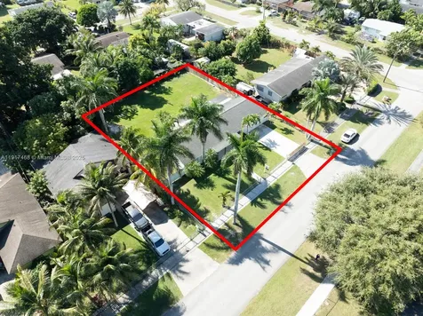 524 NW 14th Street Homestead FL 33030
