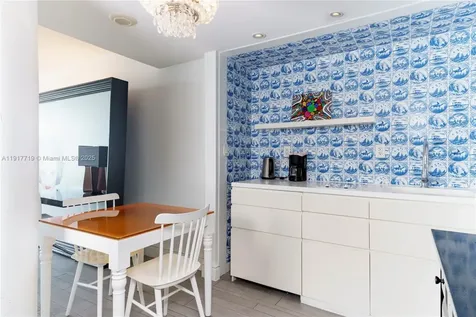 1100 West Avenue Miami Beach FL 33139