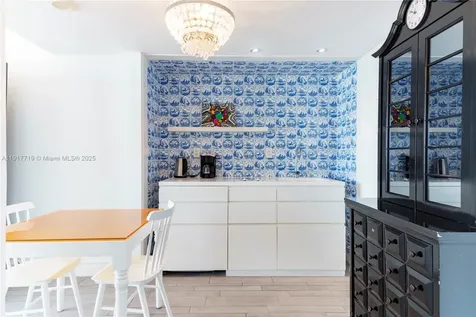 1100 West Avenue Miami Beach FL 33139