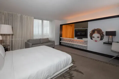 1100 West Avenue Miami Beach FL 33139