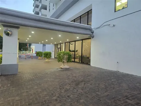 13499 Biscayne Boulevard North Miami FL 33181