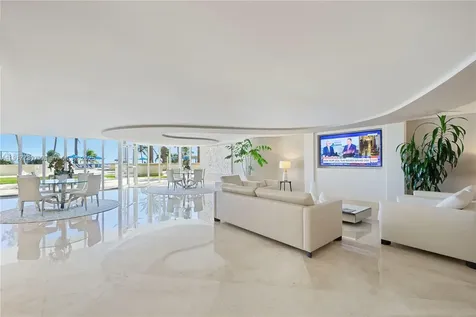 17555 Collins Avenue Sunny Isles Beach FL 33160