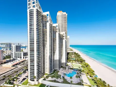17555 Collins Avenue Sunny Isles Beach FL 33160