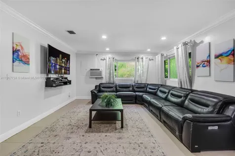 3135 SW 80th Avenue Miami FL 33155
