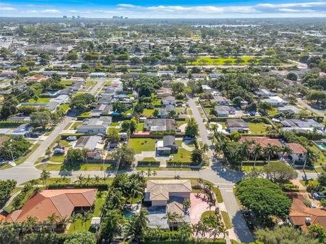 3135 SW 80th Avenue Miami FL 33155