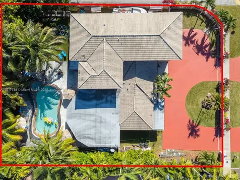 3135 SW 80th Avenue Miami FL 33155