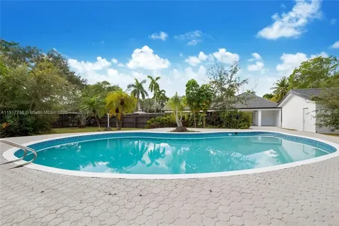 7675 SW 132nd Street Pinecrest FL 33156