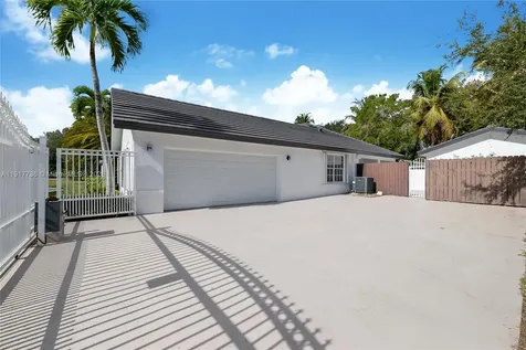 7675 SW 132nd Street Pinecrest FL 33156