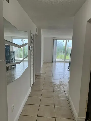 6930 Miami Gardens Drive Hialeah FL 33015