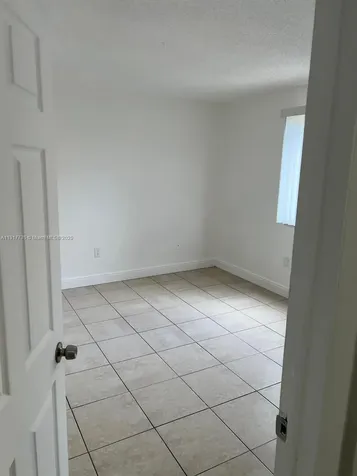 6930 Miami Gardens Drive Hialeah FL 33015