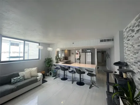 17878 N Bay Road Sunny Isles Beach FL 33160