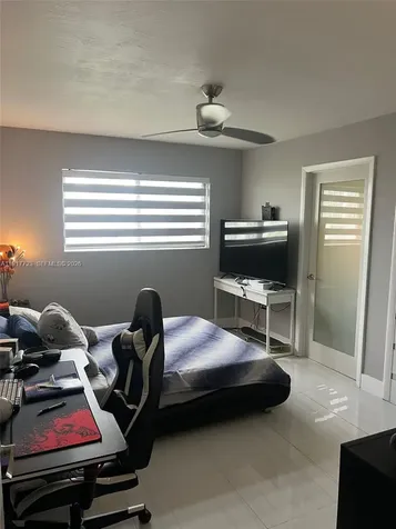 17878 N Bay Road Sunny Isles Beach FL 33160