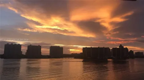 17878 N Bay Road Sunny Isles Beach FL 33160