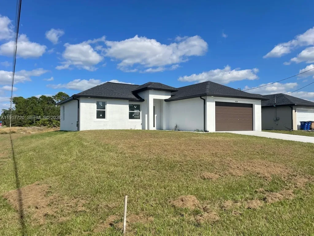 4118 4th Street SW Lehigh Acres FL 33976