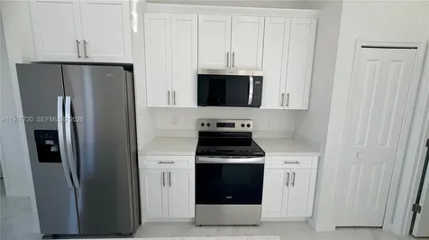 4118 4th Street SW Lehigh Acres FL 33976