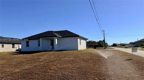 4118 4th Street SW Lehigh Acres FL 33976