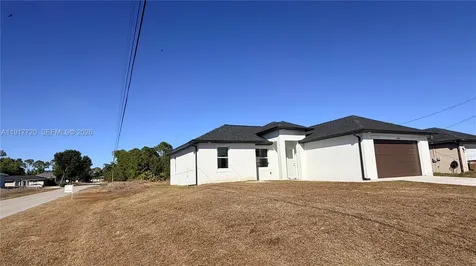 4118 4th Street SW Lehigh Acres FL 33976