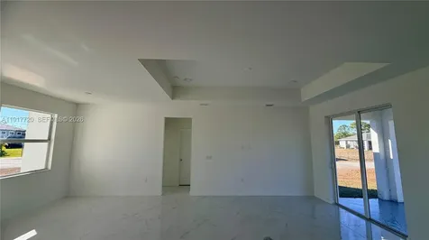 4118 4th Street SW Lehigh Acres FL 33976