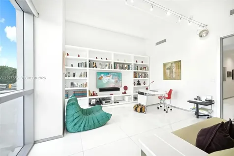 201 Aqua Avenue Miami Beach FL 33141