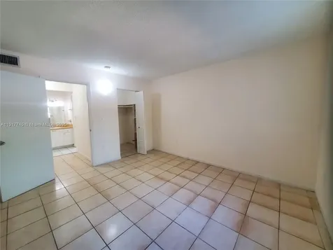 1008 NW 45th Avenue Miami FL 33126