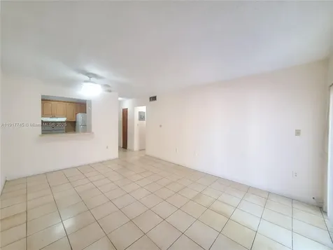 1008 NW 45th Avenue Miami FL 33126