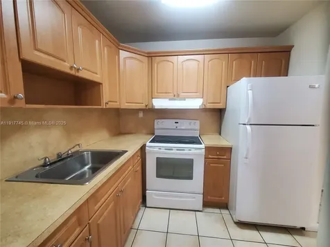 1008 NW 45th Avenue Miami FL 33126