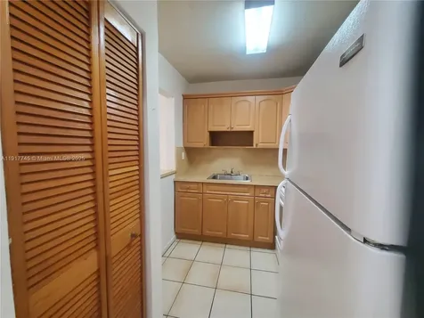 1008 NW 45th Avenue Miami FL 33126