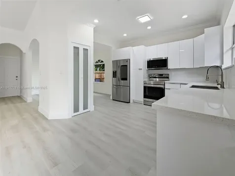19601 SW 128th Court Miami FL 33177
