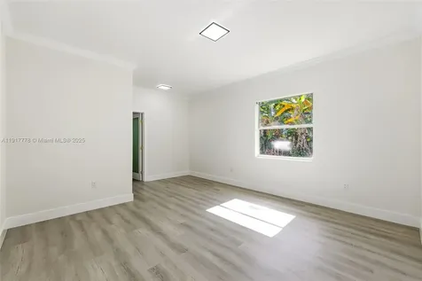 19601 SW 128th Court Miami FL 33177
