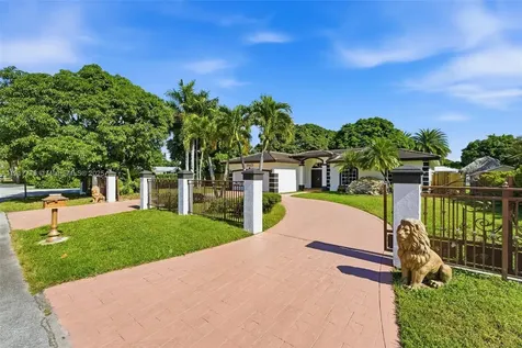 19601 SW 128th Court Miami FL 33177